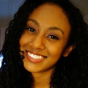 Meet your Posher, Annie.